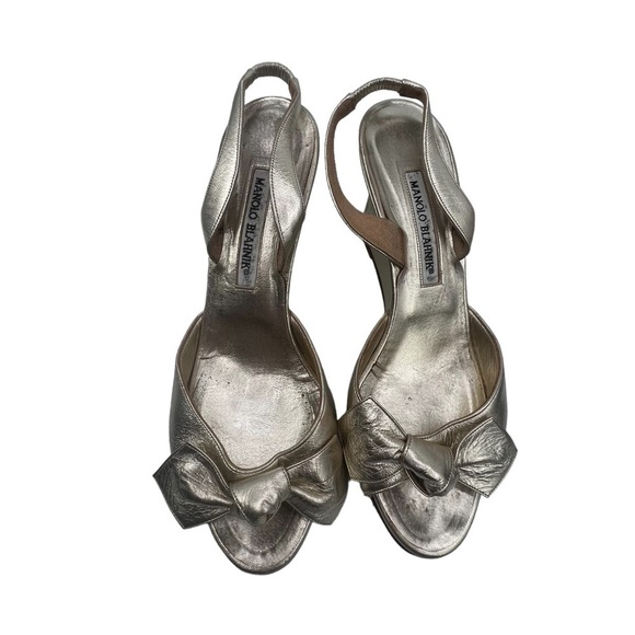 Manolo Blahnik Gold Bow Slingback Wedge Heeled Sandals Size 38 Women's - Picture 5 of 9